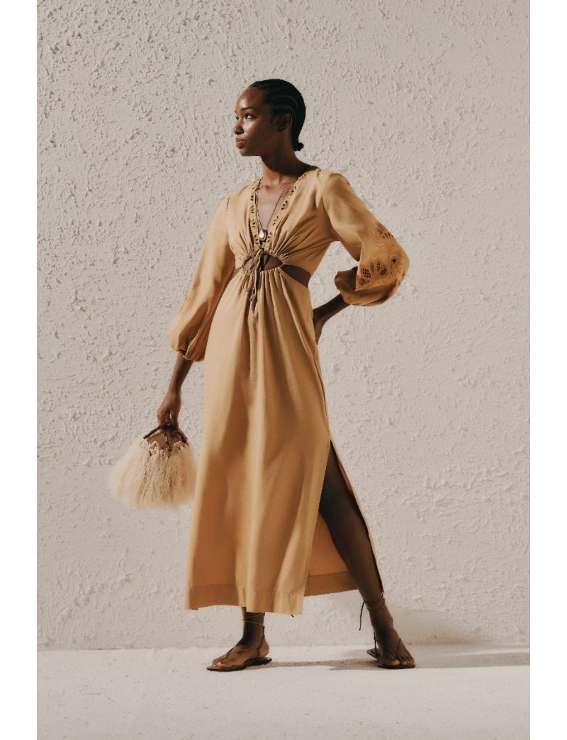 VESTIDO MIDI LONGO CUT OUT COM LINHO E BORDADO