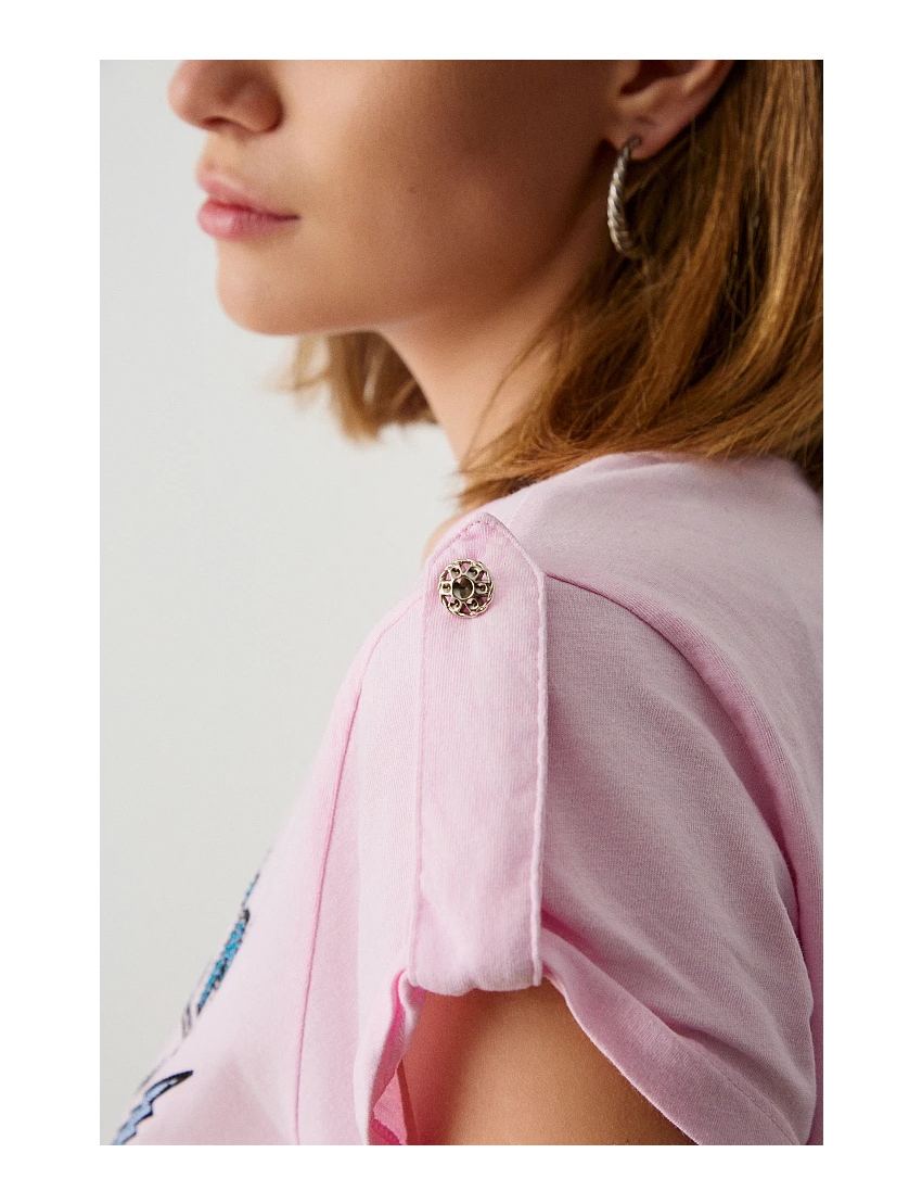 TSHIRT COM ESTAMPA E STRASS ROCKER