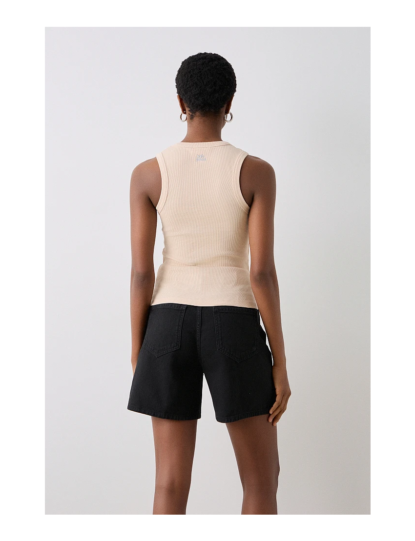 TOP SLINGLETE CANELADO COM PEDRARIAS