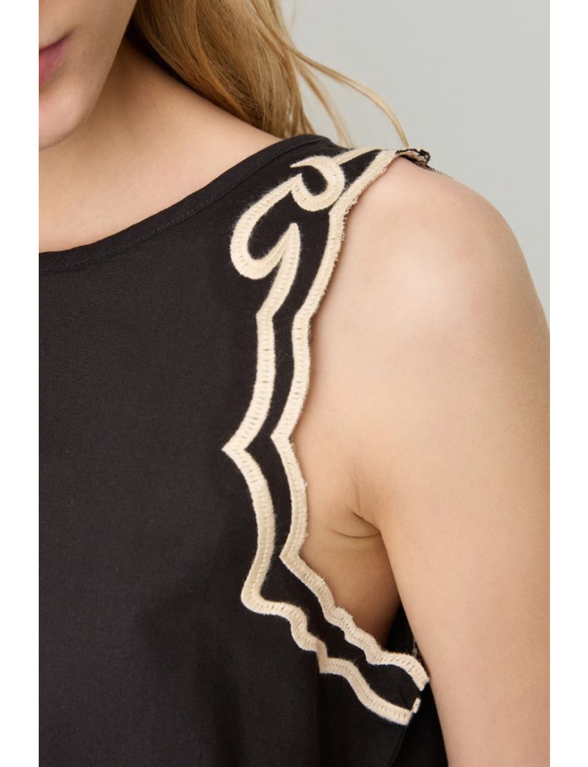 TOP CAVA REBORDOS BORDADOS