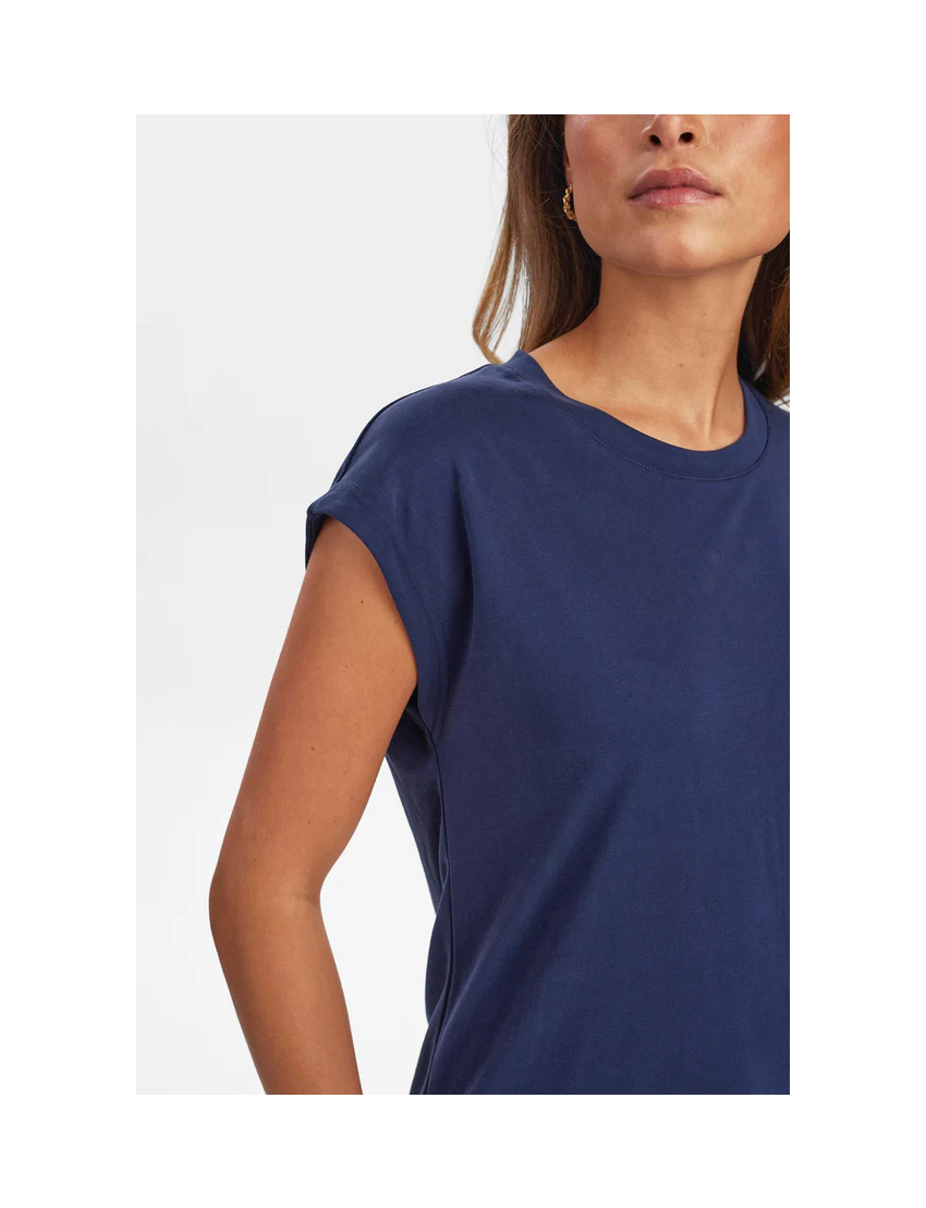 T-SHIRT ESSENCIAL MODAL MANGA BORBOLETA - LIZY