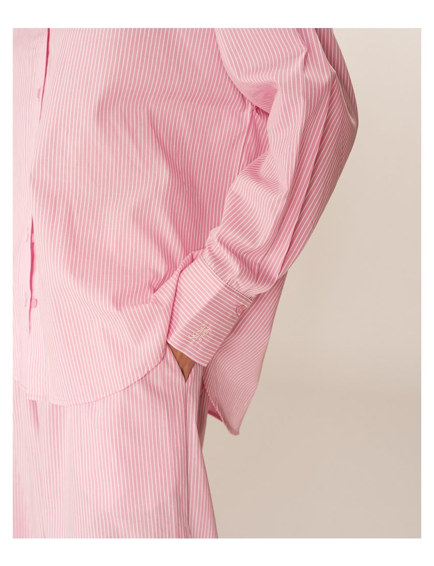 CAMISA OVERSIZED RISCAS BARBIE