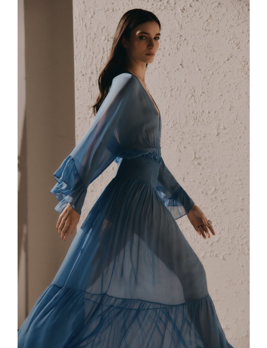 VESTIDO LONGO FLUÍDO COM TRANSPARÊNCIA