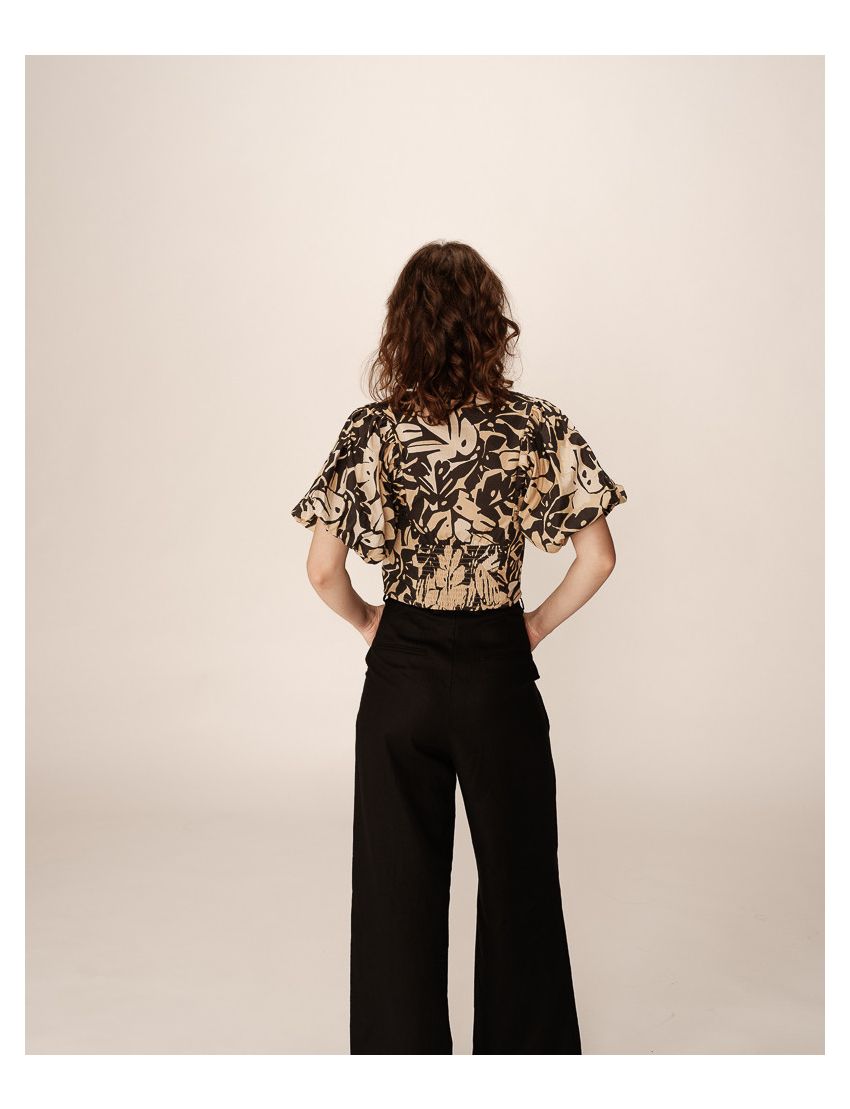 TOP CROPEED ESTAMPA PINE MANGA BALONADA