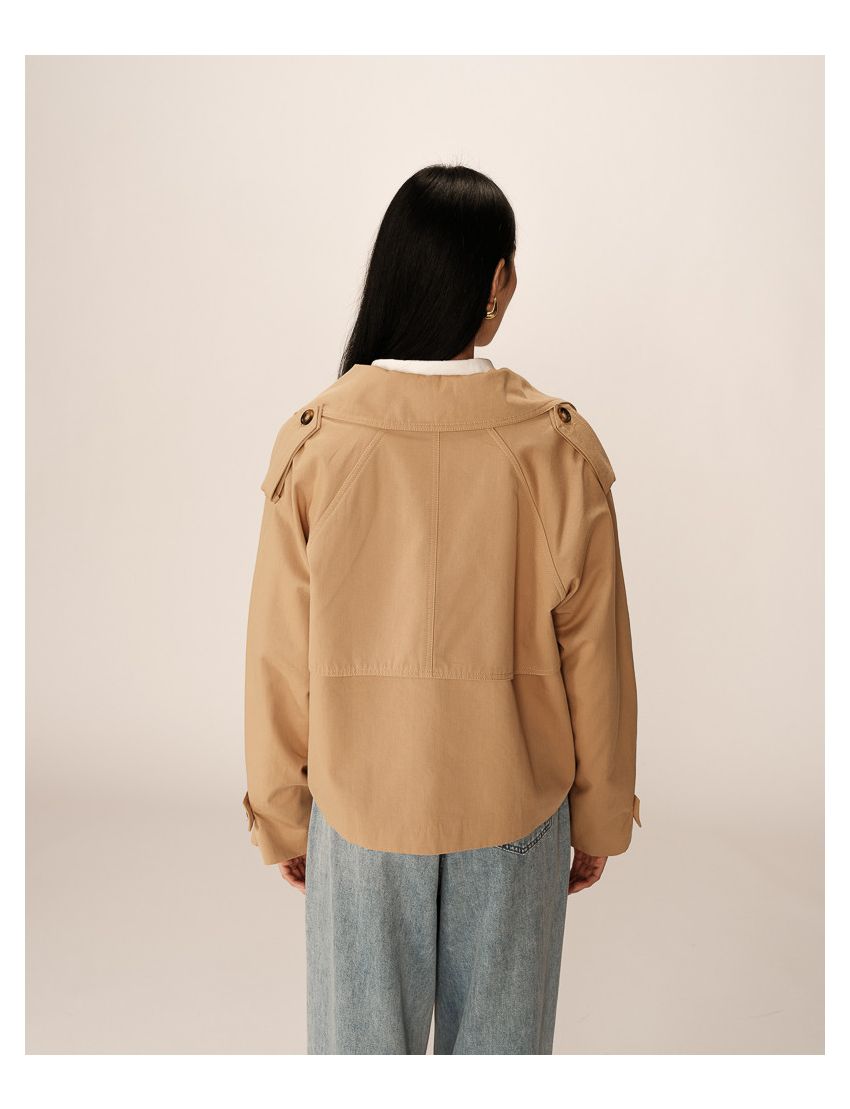 TRENCH-COAT CURTO NATURAL TRESPASSE